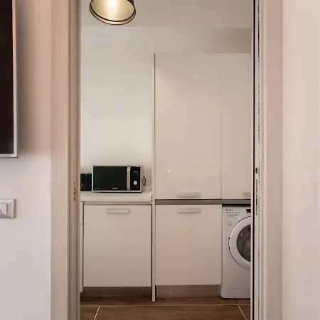 Apartament Duomo 10min - Elegant - Metro 2min